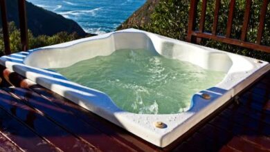 size hot tubs